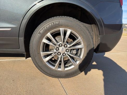 Used 2021 Cadillac XT5 Premium Luxury w/ LPO, Floor Liner Package image 13