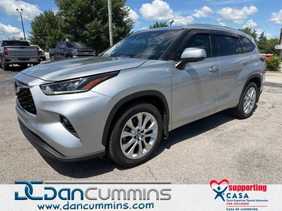 Used 2023 Toyota Highlander Limited