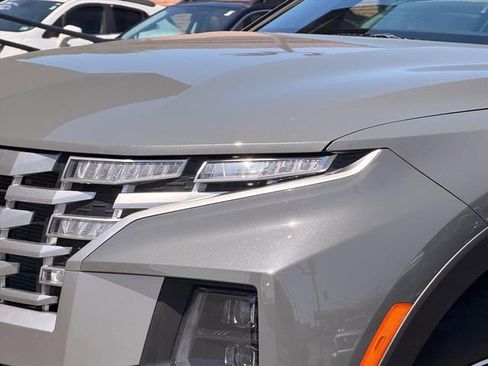 Used 2024 Hyundai Santa Cruz SE image 29