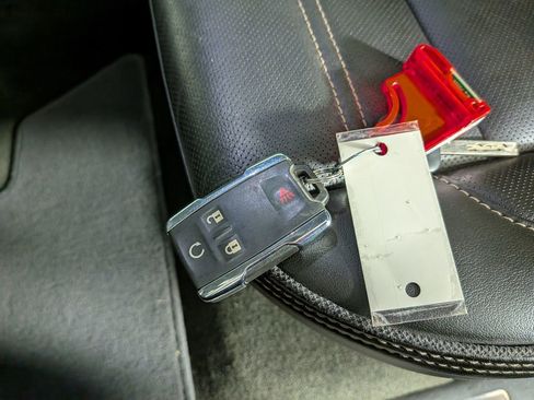 Used 2018 GMC Sierra 3500 Denali w/ Duramax Plus Package image 33