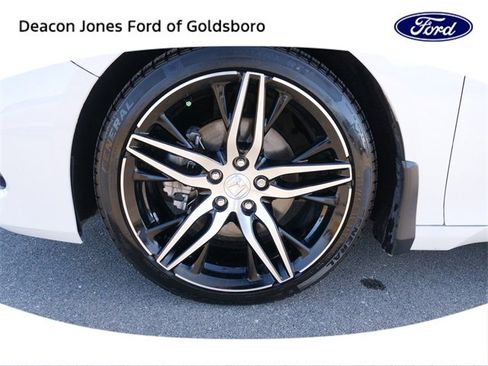 Used 2022 Honda Accord Touring image 13