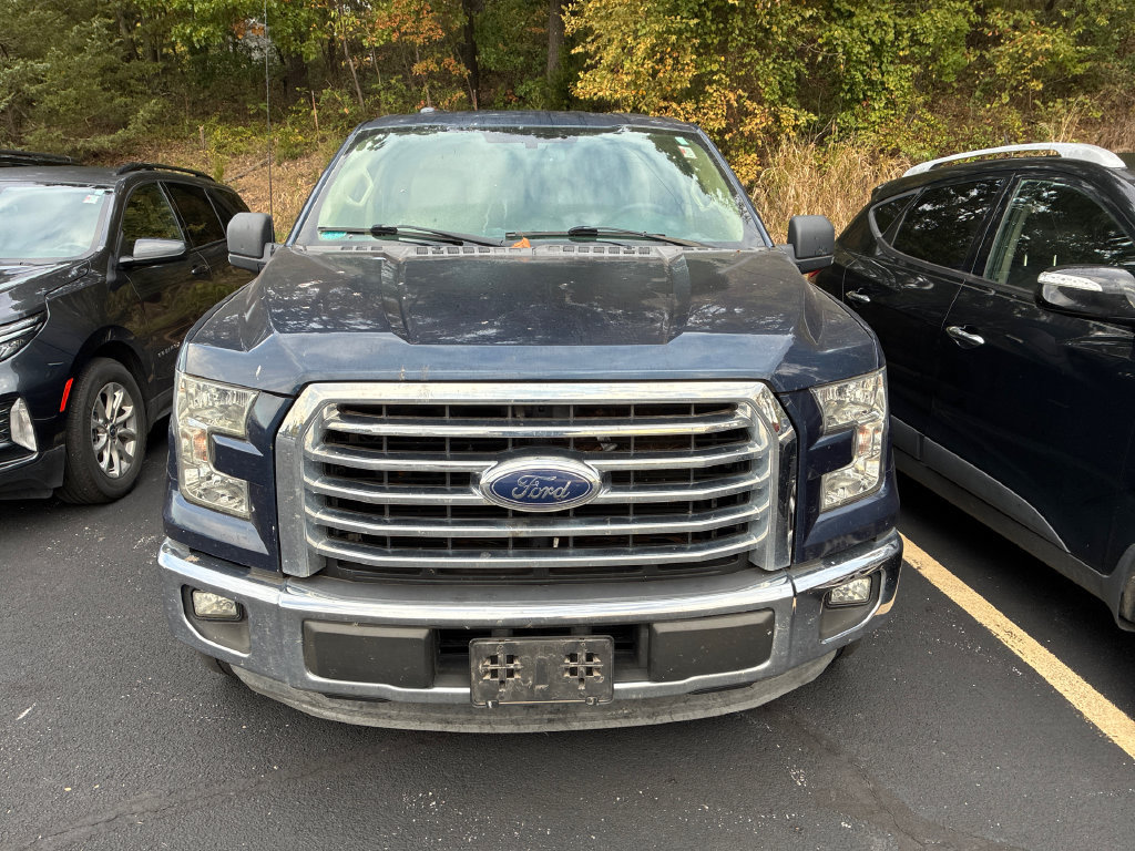 Used 2015 Ford F150 XLT w/ Equipment Group 301A Mid RWD image 2