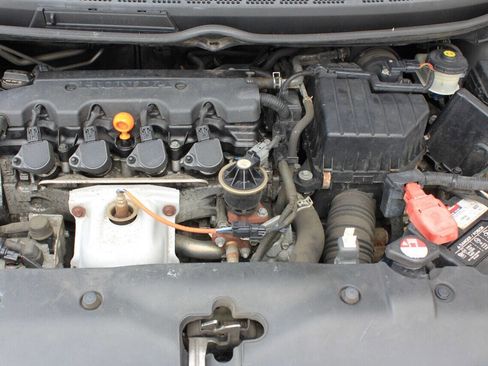 Used 2010 Honda Civic LX image 24