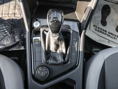 Certified 2024 Volkswagen Taos S image 25