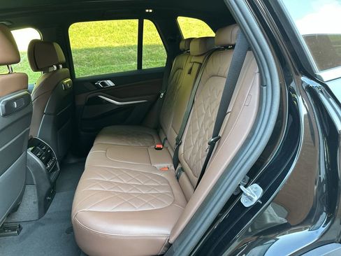 New 2026 BMW X5 xDrive40i w/ Climate Comfort Package image 22