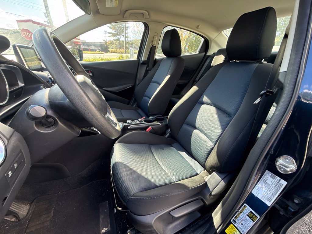 Used 2018 Toyota Yaris iA FWD image 9