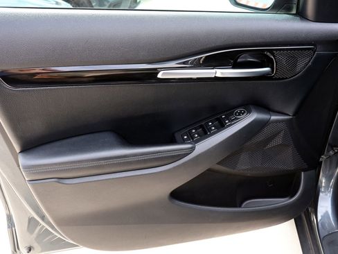 Used 2021 Kia Seltos EX AWD/4WD image 17