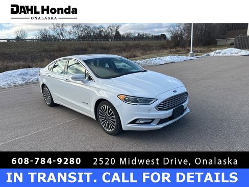 Used 2017 Ford Fusion Titanium image 1