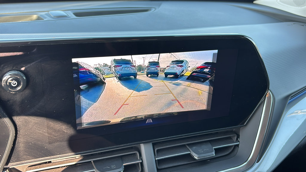 Used 2025 Chevrolet Trax LT FWD image 20
