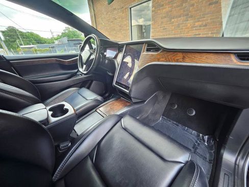 Used 2018 Tesla Model X 100D AWD/4WD image 60