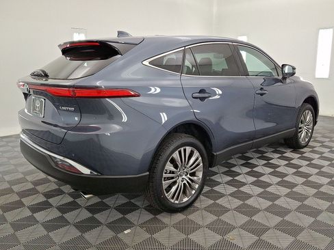 Certified 2024 Toyota Venza Limited AWD/4WD image 17
