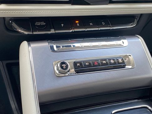 New 2026 Lincoln Aviator 2WD image 30