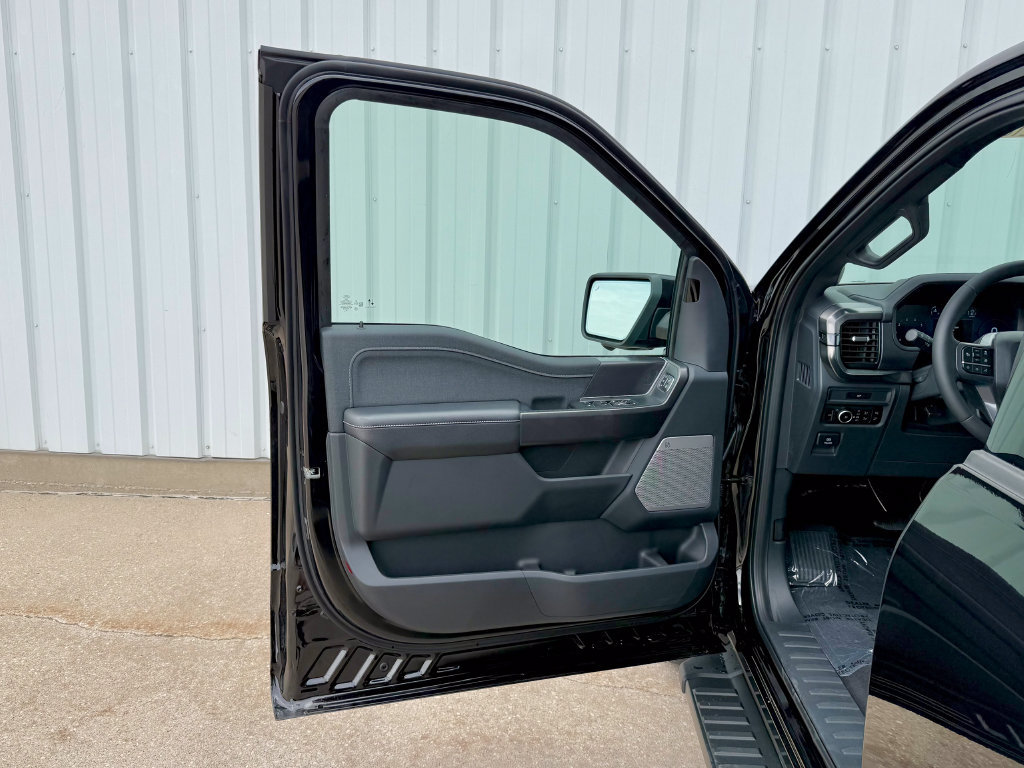 New 2026 Ford F150 Lariat AWD/4WD image 14