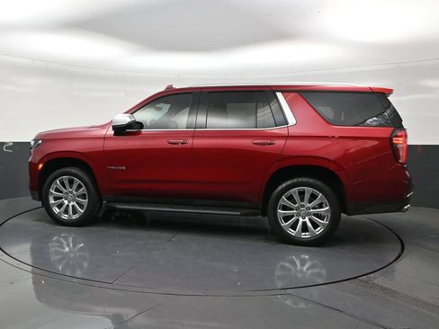 Used 2021 Chevrolet Tahoe Premier w/ Premium Package RWD image 2