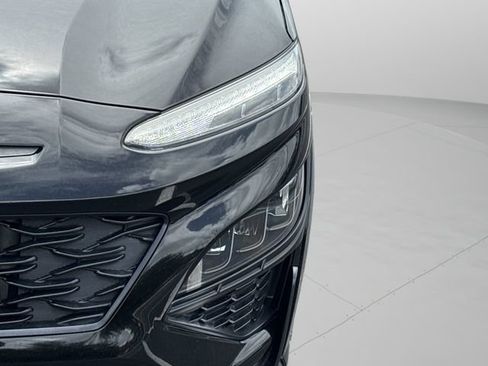 Used 2022 Hyundai Kona N Line w/ Tech Package FWD image 17