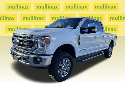 Used 2020 Ford F250 Lariat w/ Chrome Package image 6