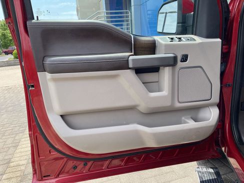 Used 2020 Ford F150 Limited w/ Trailer Tow Package AWD/4WD image 14