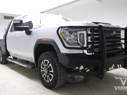 Used 2022 GMC Sierra 2500 SLT w/ SLT Premium Package AWD/4WD image 7