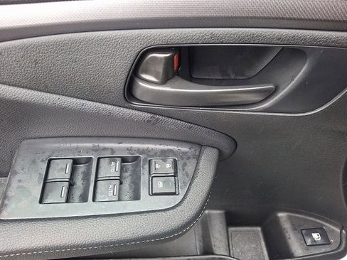 Used 2025 Honda Ridgeline Sport image 13