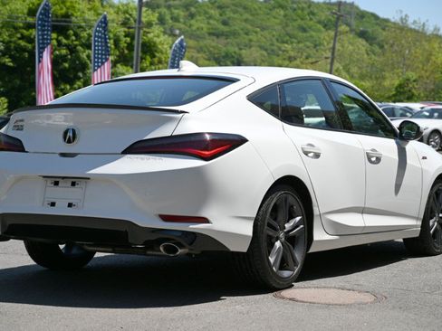 Used 2024 Acura Integra A-Spec FWD image 5