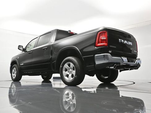 New 2026 RAM 1500 4x4 Crew Cab image 42