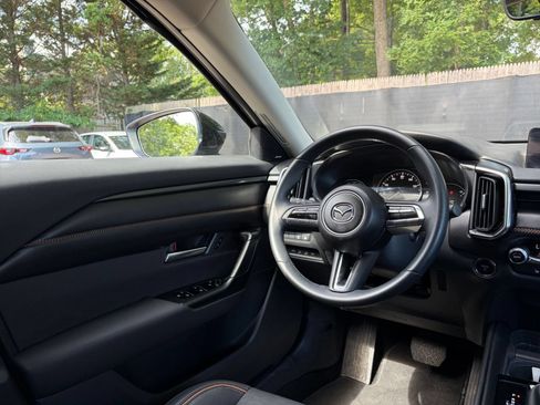 Used 2025 MAZDA CX-50 2.5 Hybrid w/ Premium Plus Pkg AWD/4WD image 36