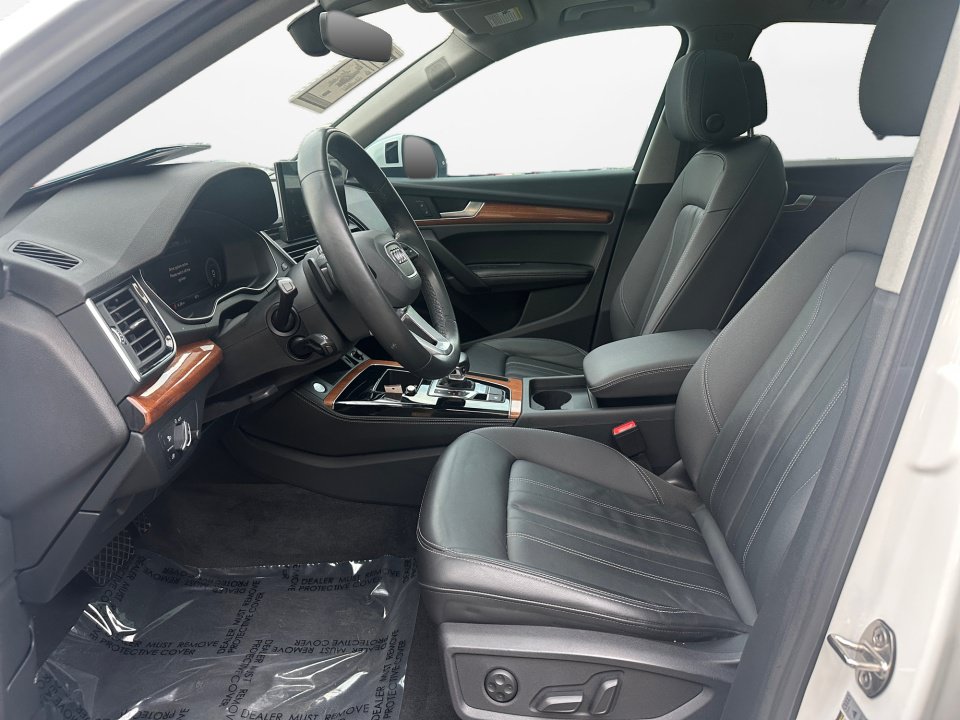 Used 2023 Audi Q5 2.0T Premium Plus AWD/4WD image 9