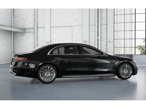 New 2025 Mercedes-Benz S 580 4MATIC Sedan image 18