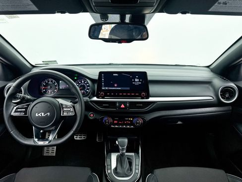 Certified 2024 Kia Forte GT-Line image 21