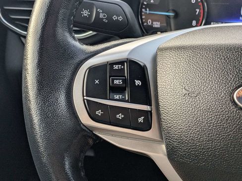 Used 2023 Ford Explorer XLT w/ Equipment Group 202A image 24