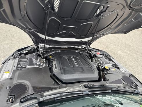 Used 2016 Jaguar F-TYPE Convertible image 27