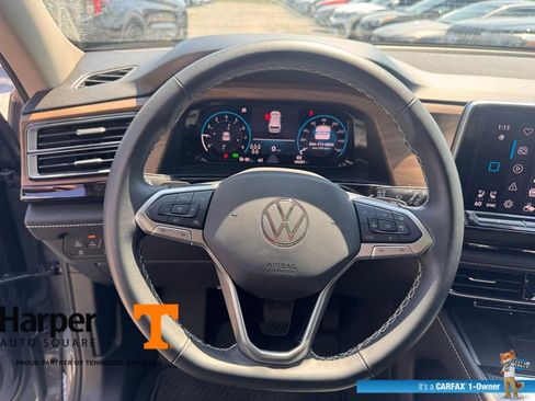 Used 2024 Volkswagen Atlas SE image 17