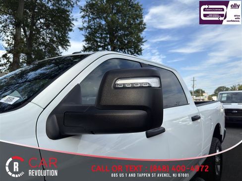 Used 2024 RAM 2500 Big Horn AWD/4WD image 56