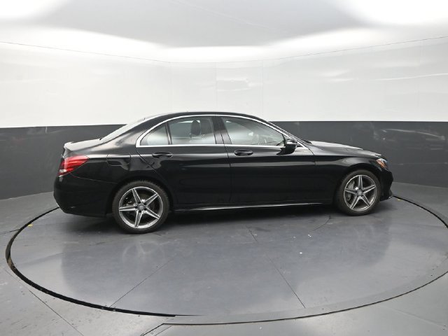 Used 2015 Mercedes-Benz C 300 Sedan image 9