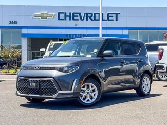 Used 2024 Kia Soul LX w/ Option Group 015 FWD video 1