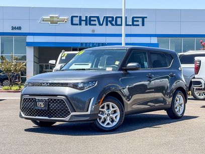 Used 2024 Kia Soul LX w/ Option Group 015