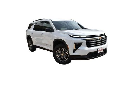 New 2026 Chevrolet Traverse LT w/ Driver Confidence Package image 2