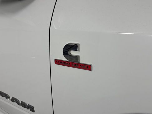 Used 2024 RAM 2500 Laramie AWD/4WD image 14