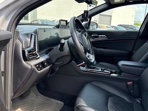 Used 2023 Kia Sportage X-Line w/ X-Line Premium Package AWD/4WD image 3
