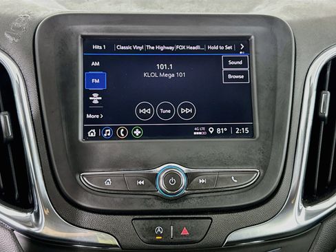 Used 2023 Chevrolet Equinox LT FWD image 16