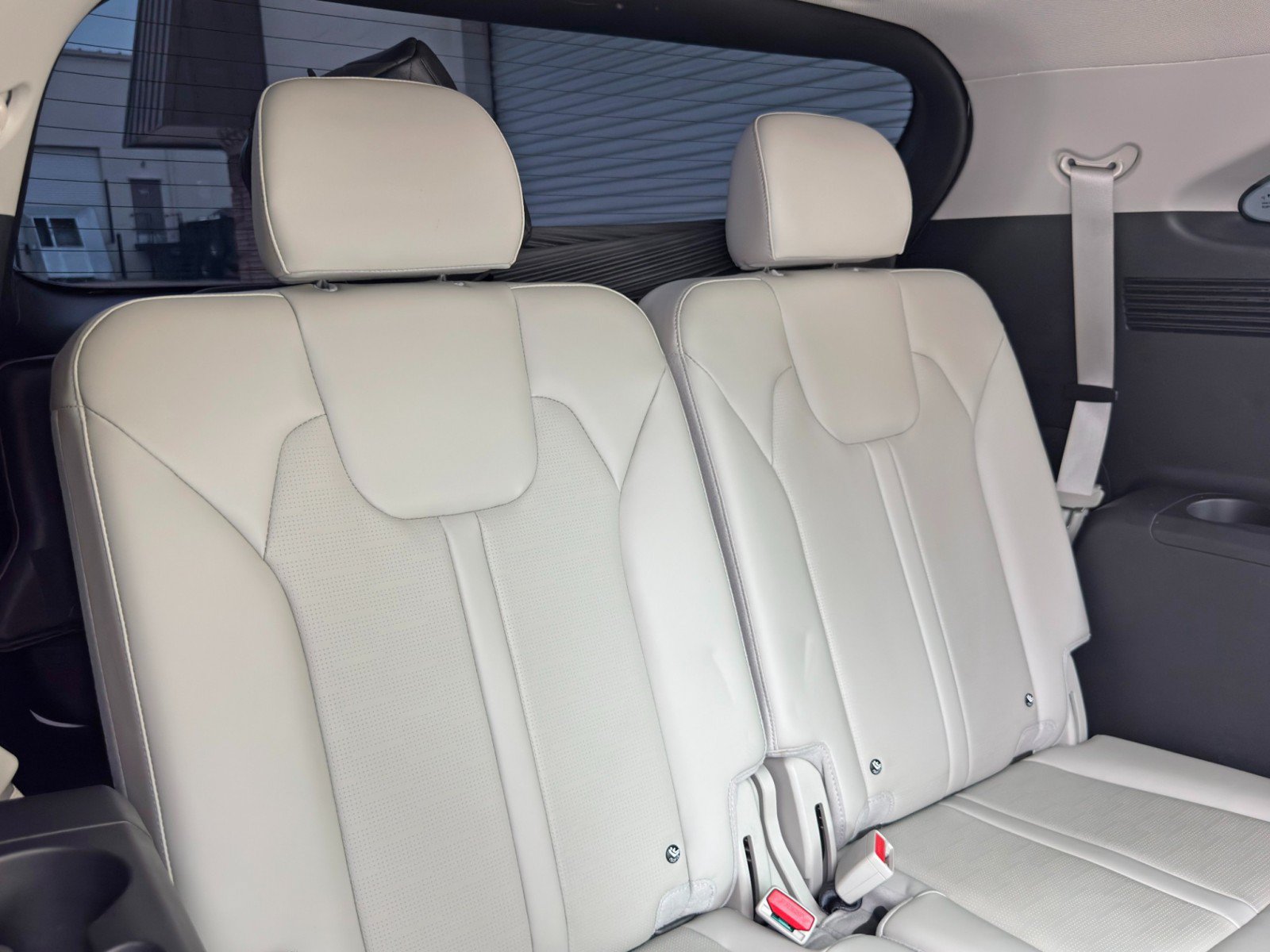 Used 2025 Kia Sorento EX w/ Panoramic Sunroof Package FWD image 42
