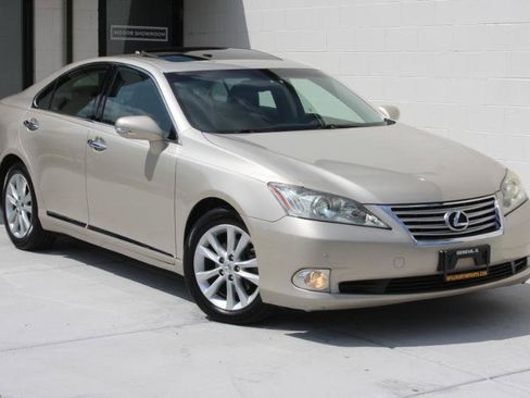 Used 2010 Lexus ES 350 FWD image 3