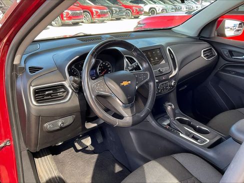Used 2019 Chevrolet Equinox LT image 17