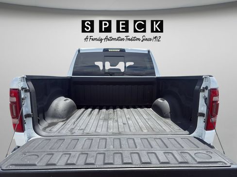 Used 2022 RAM 1500 Limited AWD/4WD image 19