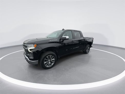 Used 2023 Chevrolet Silverado 1500 LT image 4