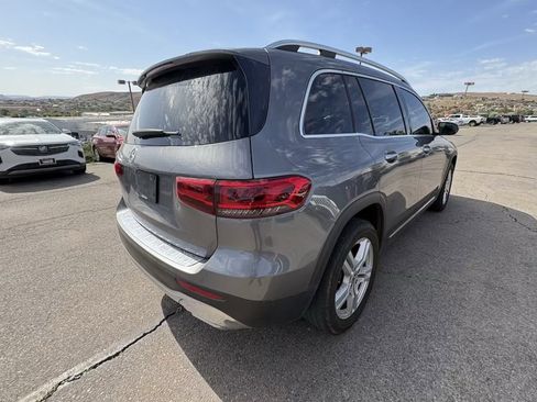 Used 2022 Mercedes-Benz GLB 250 image 5