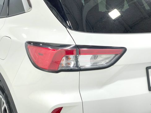 Used 2020 Ford Escape SEL FWD image 34
