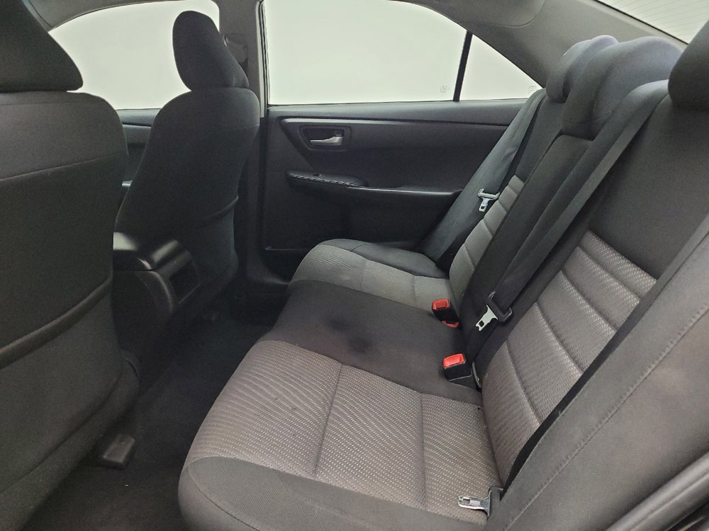 Used 2017 Toyota Camry LE FWD image 18