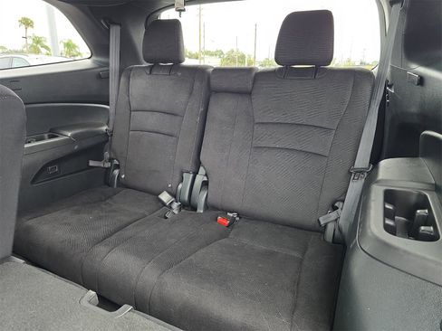 Used 2022 Honda Pilot Sport image 14