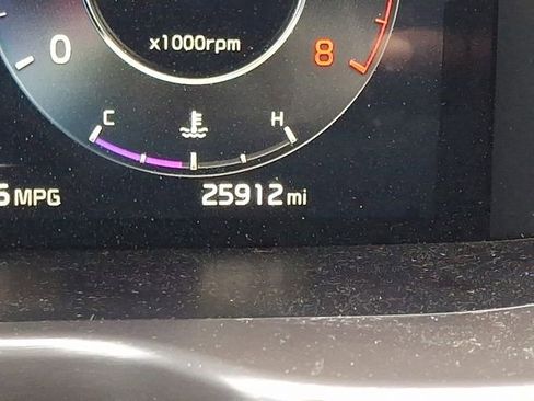 Used 2023 Kia Sorento SX image 22